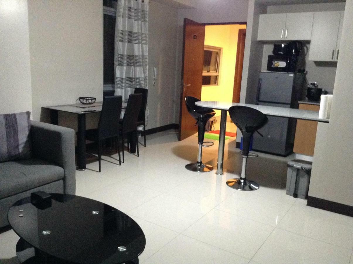 Cubao Manhattanheights Unit 11A Tower B, 2Br Manila Exteriér fotografie