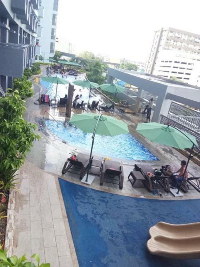 Cubao Manhattanheights Unit 11A Tower B, 2Br Manila Exteriér fotografie