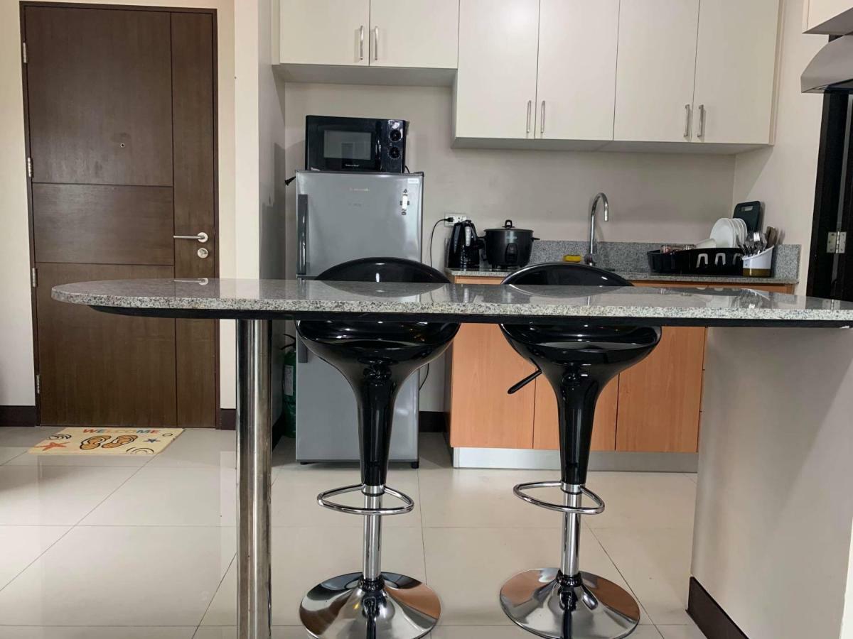 Cubao Manhattanheights Unit 11A Tower B, 2Br Manila Exteriér fotografie